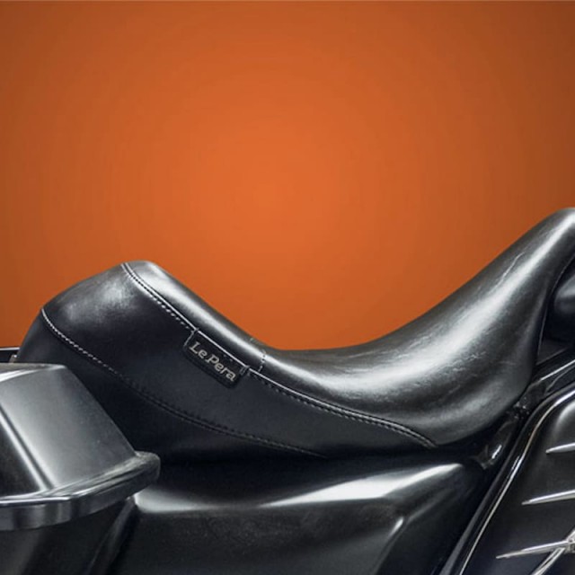 LE PERA AVIATOR SMOOTH UP FRONT SOLO SEAT HARLEY TOURING 08-21 - SIDE