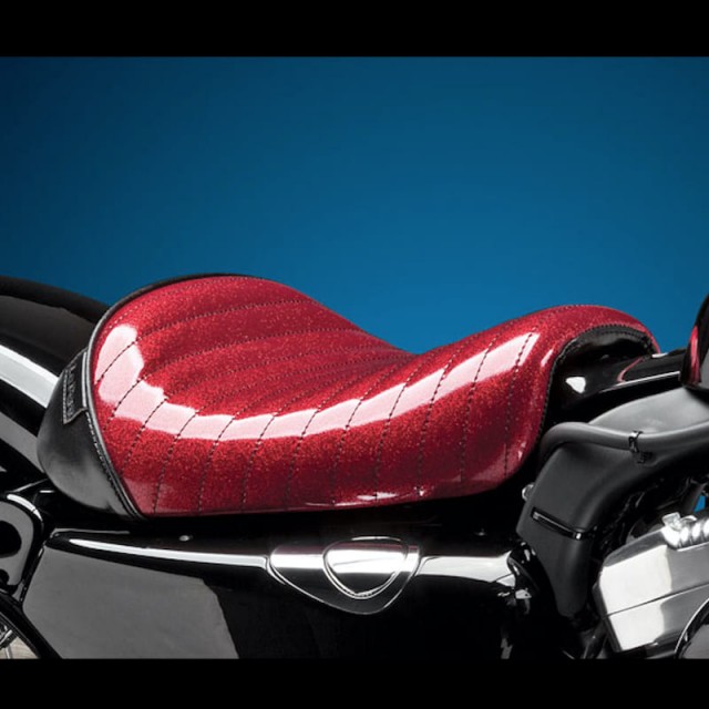 LE PERA BARE BONES PLEATED RED METAL FLAKE SEAT HARLEY SPORTSTER XL 1200