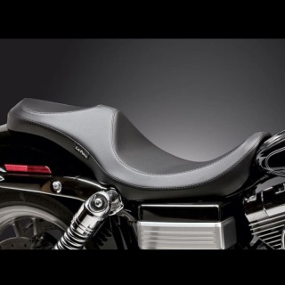 LE PERA VILLAIN 2-UP SMOOTH SEAT HARLEY DYNA