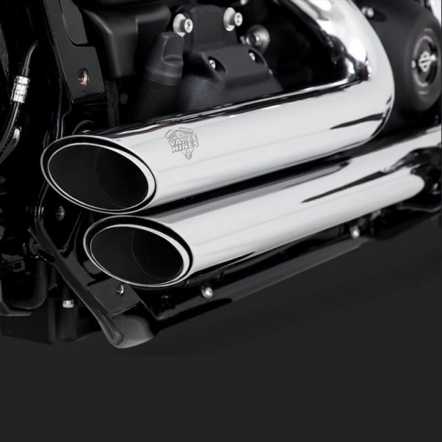 VANCE HINES SHORTSHOTS STAGGERED CHROME EXHAUST SOFTAIL 2018-2021 - DETAIL