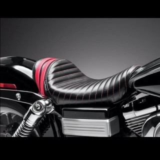 SELLA LE PERA STUBS SPOILER PLEATED RED SEAT BLACK STRIPES HARLEY DYNA 06-17