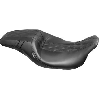 LE PERA OUTCAST GT SEAT DOUBLE DIAMOND PERFORATED HARLEY DAVIDSON TOURING 2008-2022